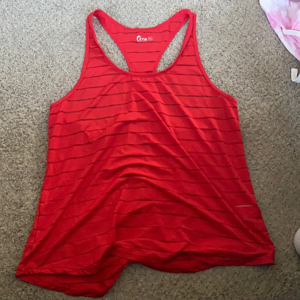 XXL red active tank.